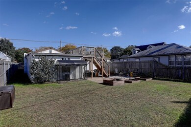 577 Bullocks Point Ave, Riverside, RI 02915 - photo 4