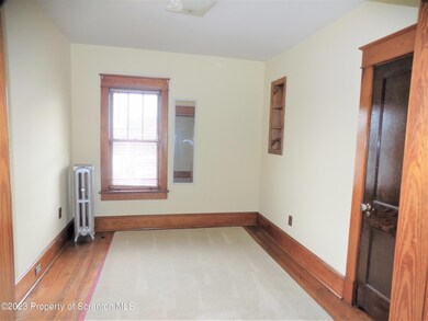 852 N Rebecca Ave, Scranton, PA 18504 - photo 4