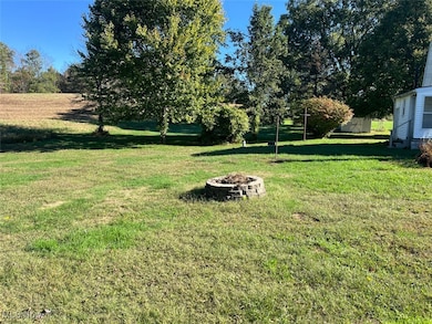 2081 Antigua Rd SW unit 17, Carrollton, OH 44615 - photo 5