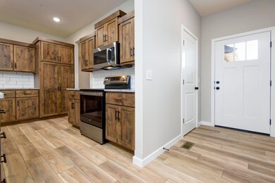 842 S Parkside Cir unit Lot 135, Nixa, MO 65714 - photo 7