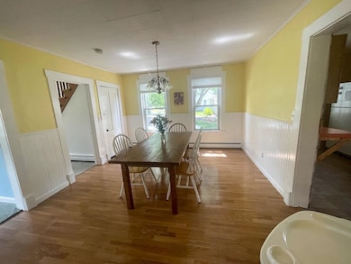 5 Avenue B, Rutland, VT 05701 - photo 2