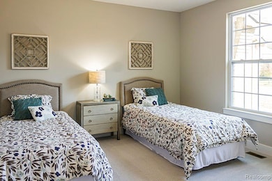 14075 Regatta Bay Dr, Shelby Township, MI 48315 - photo 3