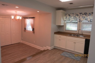 2202 E Canal St, Picayune, MS 39466 - photo 4