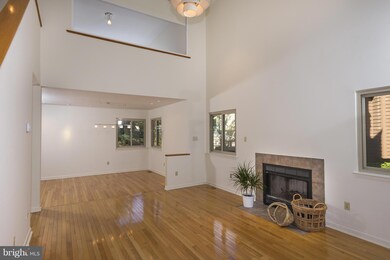 10808 Bird Song Pass, Columbia, MD 21044 - photo 5