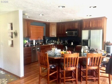 13160 SE Bobby Bruce Ln, Boring, OR 97009 - photo 6