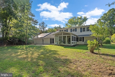 12306 Shadetree Ln, Laurel, MD 20708 - photo 2