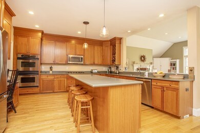 12 Craig Hill Ln, Milton, MA 02186 - photo 4