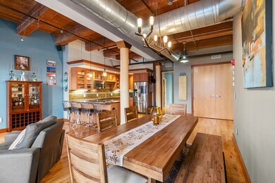 111 Beach St unit 3I, Boston, MA 02111 - photo 3