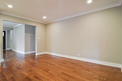 422 E Webster Ave, Elmhurst, IL 60126 - photo 5