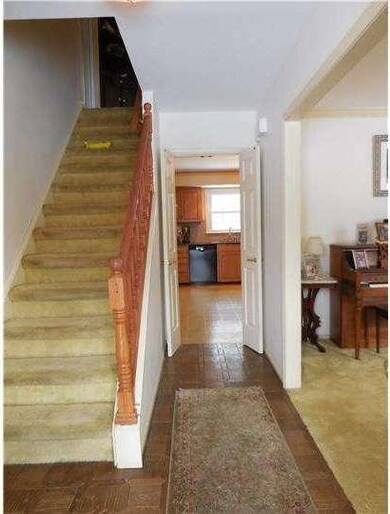 1661 Arran Way, Dresher, PA 19025 - photo 2