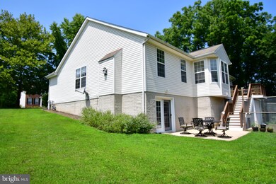 5585 Compton Ln, Sykesville, MD 21784 - photo 3