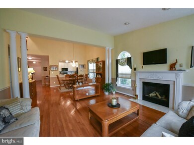 98 Wheatsheaf Ln unit 98, Norristown, PA 19403 - photo 6