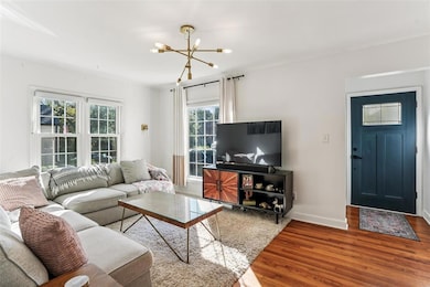 1051 57th St, Des Moines, IA 50311 - photo 5