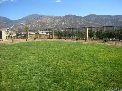 5431 N Valles Dr, San Bernardino, CA 92407 - photo 4