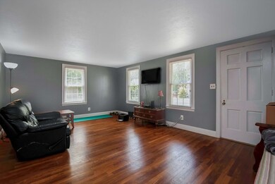34 Sheridan Ave, West Springfield, MA 01089 - photo 6