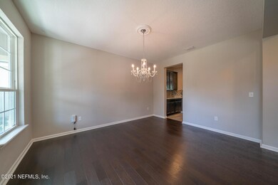 2962 Sanford Dr, Jacksonville, FL 32216 - photo 5