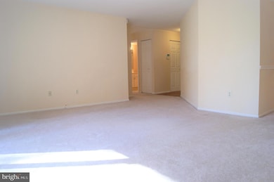 2901 Fallstaff Rd unit 205, Baltimore, MD 21209 - photo 6