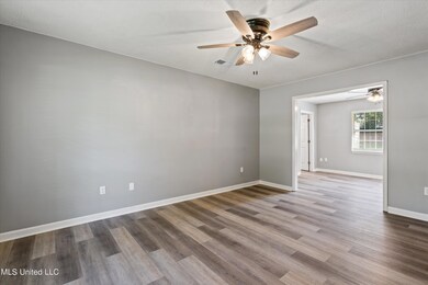06-Living Room