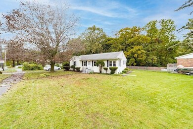 102 Homestead Ave, Holyoke, MA 01040 - photo 2