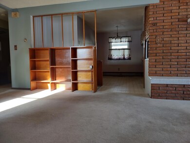 1421 3rd Ave NW, Jamestown, ND 58401 - photo 4