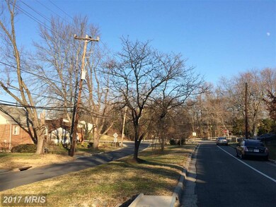 6505 Knollbrook Dr, Hyattsville, MD 20783 - photo 3