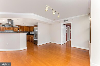 1201 N Garfield St unit 907, Arlington, VA 22201 - photo 6