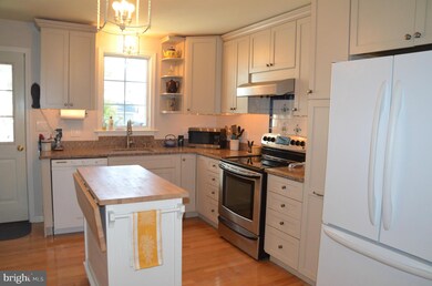 904 Calvert Ave, Saint Michaels, MD 21663 - photo 4