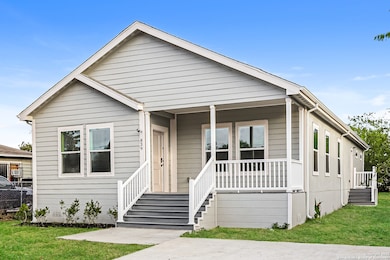 839 Perez St, San Antonio, TX 78207 - photo 2