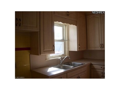 Kitchen. 1527 Oakmount Road, South Euclid, OH 4412