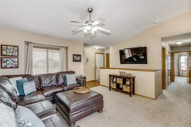 1927 N Country Walk Ln, Mulvane, KS 67110 - photo 5