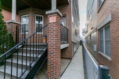 1620 N Artesian Ave unit G, Chicago, IL 60647 - photo 4