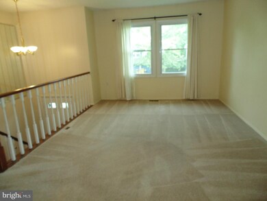 2426 Flowering Tree Ln, Gambrills, MD 21054 - photo 2