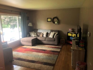 14 S Laurel Ln, Lock Haven, PA 17745 - photo 3