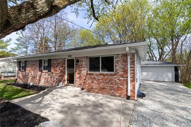 1026 W Lincoln St, Danville, IN 46122 - photo 3