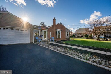 302 E 6th St, Boyertown, PA 19512 - photo 2