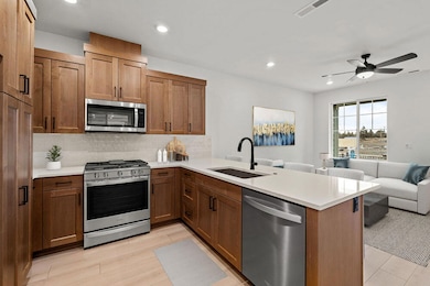 3093 NE Nipper Dr, Bend, OR 97701 - photo 2