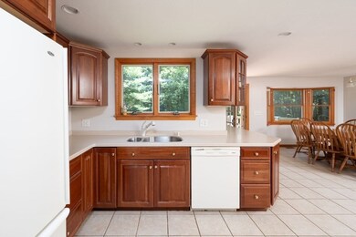 114 Andrew Ln, Hanson, MA 02341 - photo 7