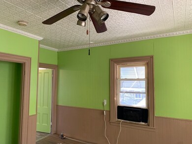 204 Hood St unit 1, Fall River, MA 02720 - photo 5