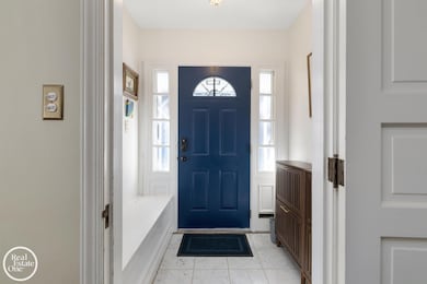 614 Pemberton Rd, Grosse Pointe Park, MI 48230 - photo 4