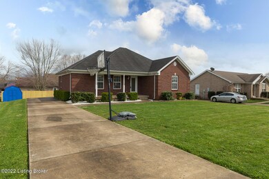 208 Farmview Dr, Mount Washington, KY 40047 - photo 2