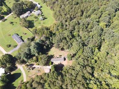 169 Mason Dixon Ln, Statesville, NC 28625 - photo 6