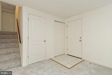 7027 Macbeth Way, Sykesville, MD 21784 - photo 6