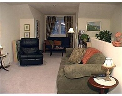 5281 Washington St unit L, West Roxbury, MA 02132 - photo 7