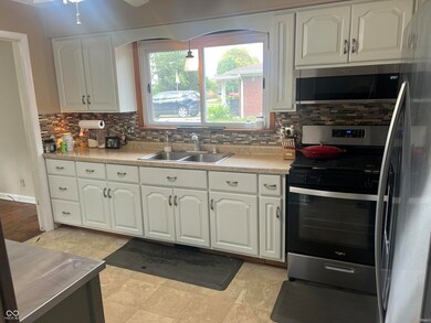 3916 Walnut St, Anderson, IN 46013 - photo 4