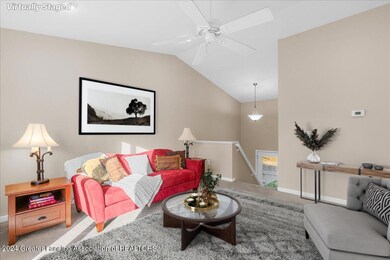 watermark_Property_0E4B_13-Media_Jett_-_
