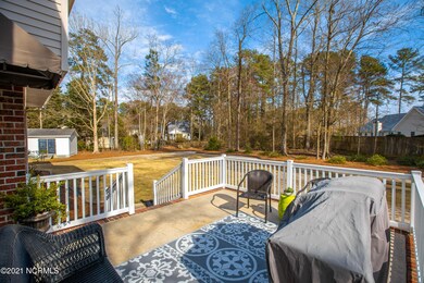 670 Chaucer Dr, Winterville, NC 28590 - photo 5