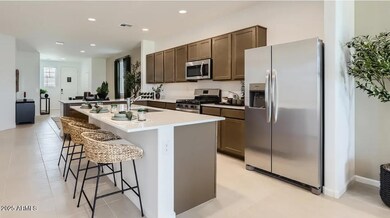 9621 W Monterey Way, Phoenix, AZ 85037 - photo 4