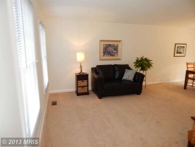 3512 Singers Glen Dr, Olney, MD 20832 - photo 6