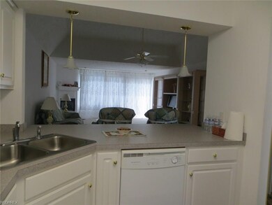 118 Waters Way Dr unit 18, Willowick, OH 44095 - photo 5