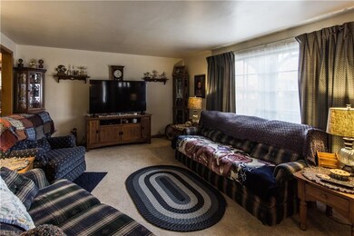 1462 S 13th St, Coshocton, OH 43812 - photo 2